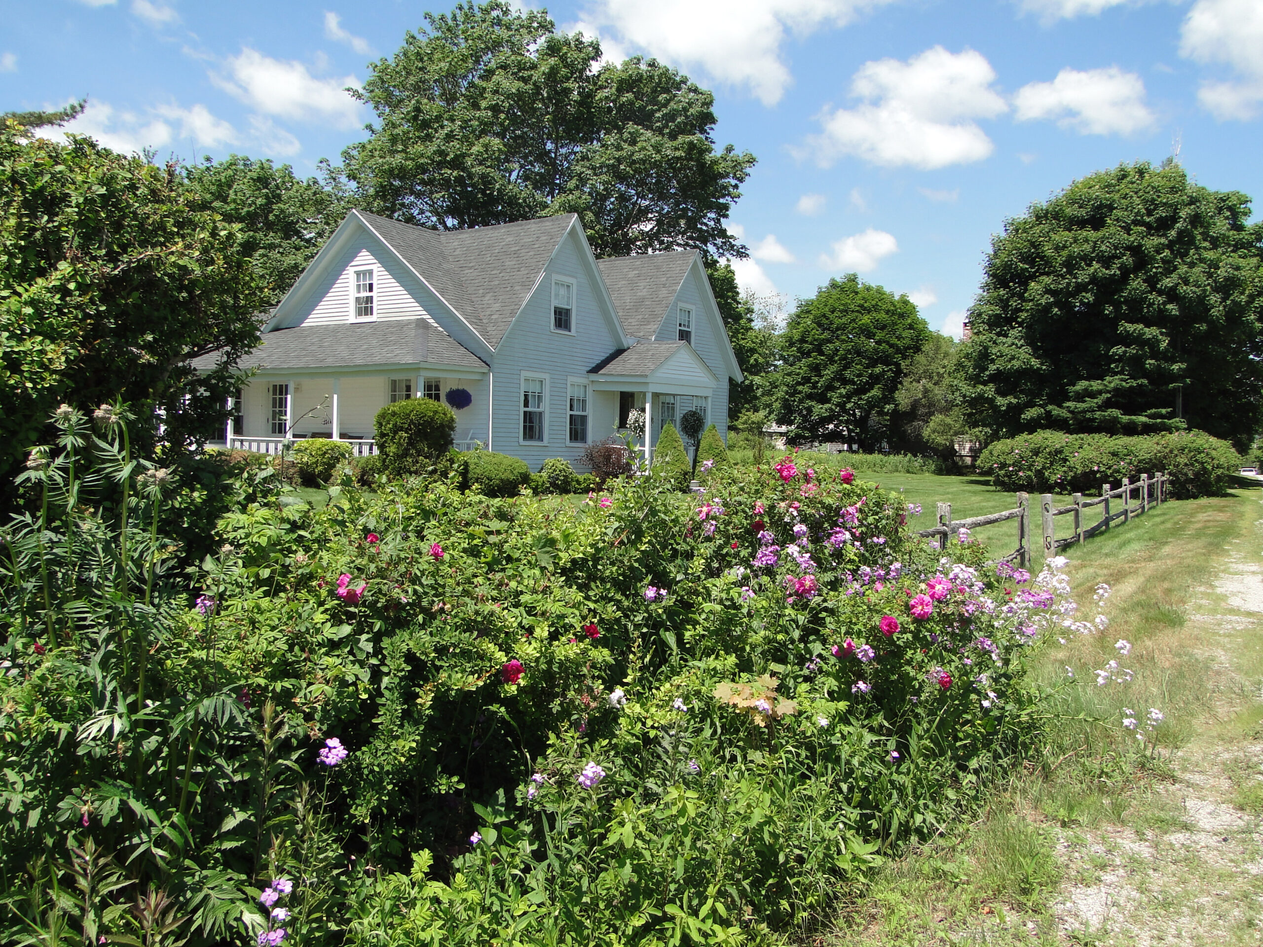 Roofing Contractor in Topsham, ME - Summit Exteriors